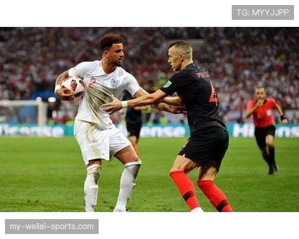 拖延时间的判罚依据与黄牌判定标准